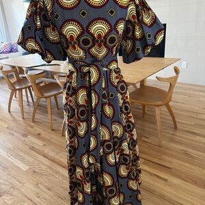 Black and Gold A-line Midi Dress with Puff Sleeves